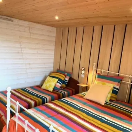 Holiday home Maison De Vigneron Mareugheol