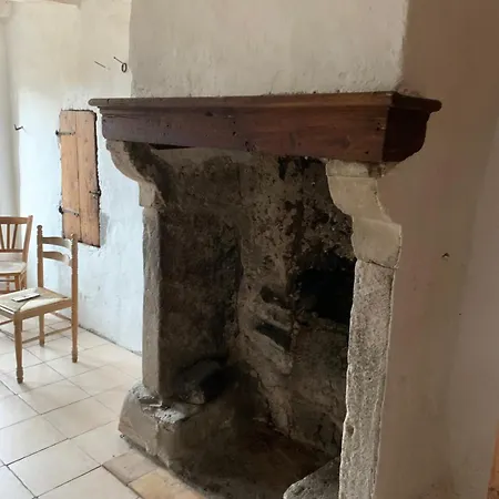 Maison De Vigneron Holiday home Mareugheol